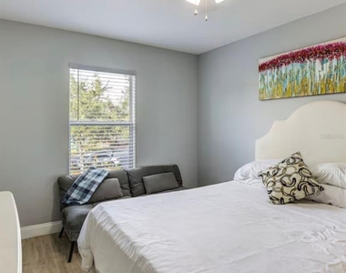 2704 Club Cortile Circle - Photo Thumbnail 14