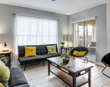 2704 Club Cortile Circle - Photo Thumbnail 7
