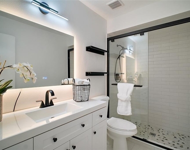 184 Sandlewood Trail - Photo Thumbnail 16
