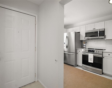 184 Sandlewood Trail - Photo Thumbnail 20