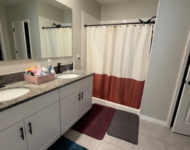 1583 Barberry Drive - Photo Thumbnail 11
