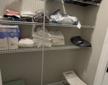1583 Barberry Drive - Photo Thumbnail 14
