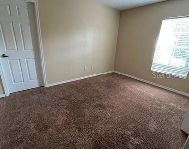 834 Assembly Ct - Photo Thumbnail 7