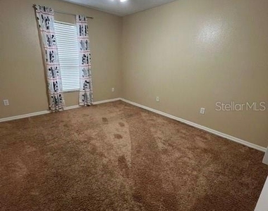 834 Assembly Ct - Photo Thumbnail 8