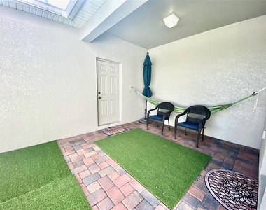 12802 Strode Lane - Photo Thumbnail 14