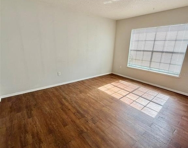 5343 Hansel Avenue - Photo Thumbnail 25