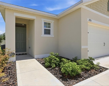 2735 Numa Falls Avenue - Photo Thumbnail 2