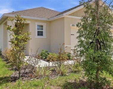 2735 Numa Falls Avenue - Photo Thumbnail 40