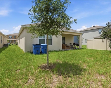 2735 Numa Falls Avenue - Photo Thumbnail 36