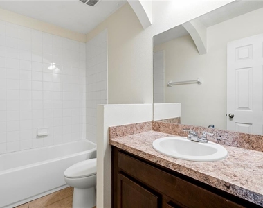 1253 Honey Blossom Drive - Photo Thumbnail 18