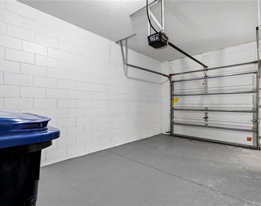 1253 Honey Blossom Drive - Photo Thumbnail 9