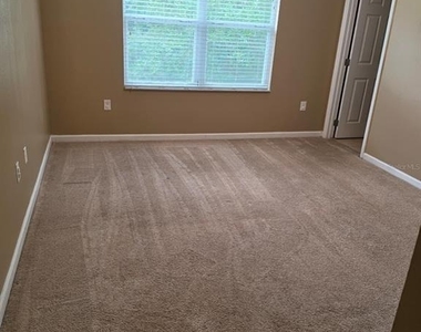 1428 Chelsea Drive - Photo Thumbnail 6