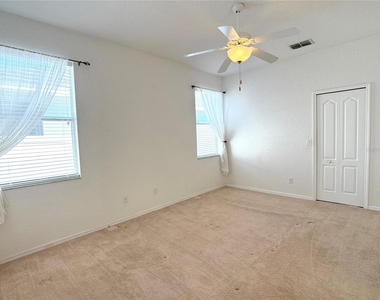 1131 N Hampton Drive - Photo Thumbnail 13