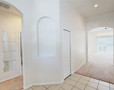 1131 N Hampton Drive - Photo Thumbnail 9