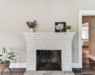 2329 7th Street S - Photo Thumbnail 25