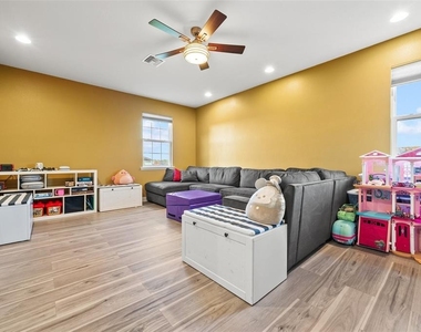 7484 Ripetta Street - Photo Thumbnail 26