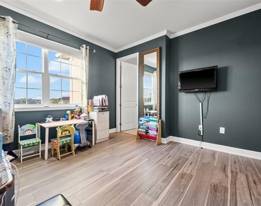 7484 Ripetta Street - Photo Thumbnail 40
