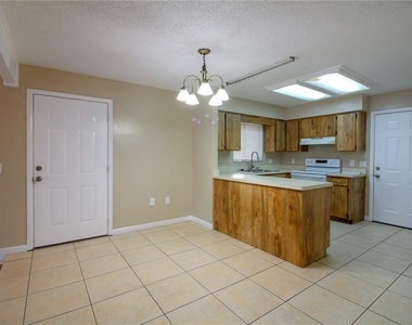 1545 King Avenue - Photo Thumbnail 3