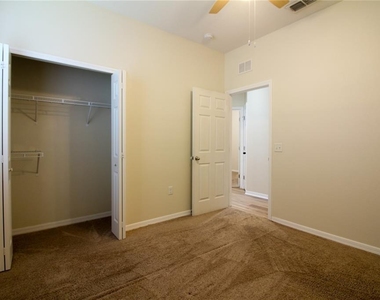 811 Krenson Woods Lane - Photo Thumbnail 25