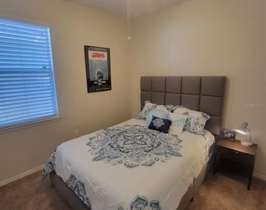 811 Krenson Woods Lane - Photo Thumbnail 13