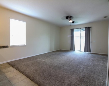 811 Krenson Woods Lane - Photo Thumbnail 12