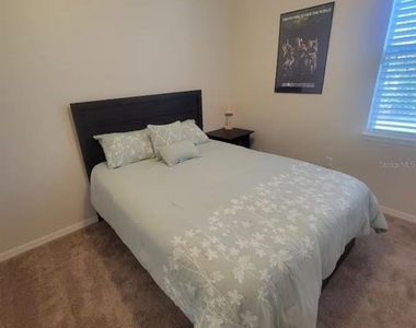 811 Krenson Woods Lane - Photo Thumbnail 11