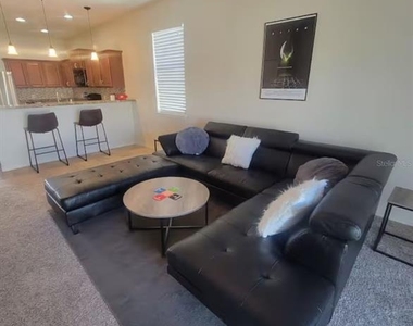 811 Krenson Woods Lane - Photo Thumbnail 5