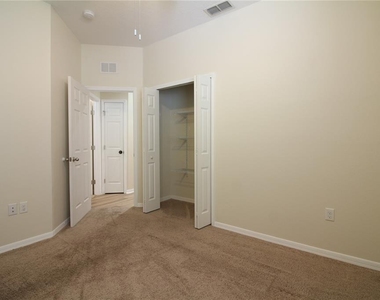 811 Krenson Woods Lane - Photo Thumbnail 27