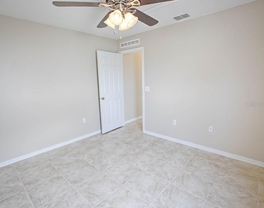 2139 Sandridge Circle - Photo Thumbnail 16