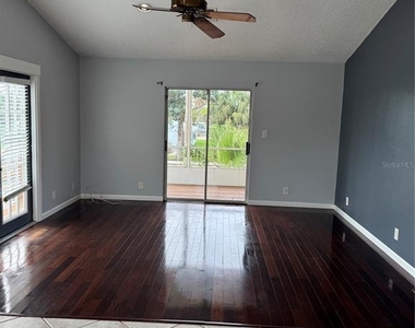 7035 Mccray Drive - Photo Thumbnail 18