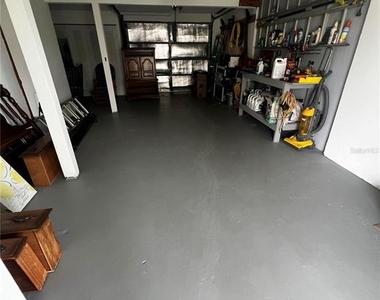 7035 Mccray Drive - Photo Thumbnail 13