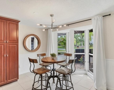 4696 Pompano Street - Photo Thumbnail 25