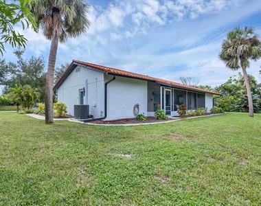 4696 Pompano Street - Photo Thumbnail 16