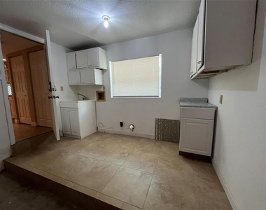 671 Spring Lake Boulevard Nw - Photo Thumbnail 16
