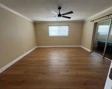 671 Spring Lake Boulevard Nw - Photo Thumbnail 15