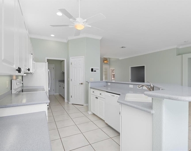 26040 Feathersound Drive - Photo Thumbnail 9