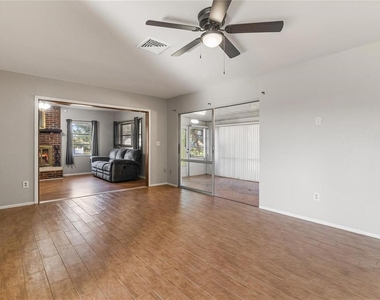 2522 Conway Boulevard - Photo Thumbnail 10
