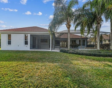6815 Honeysuckle Trail - Photo Thumbnail 42