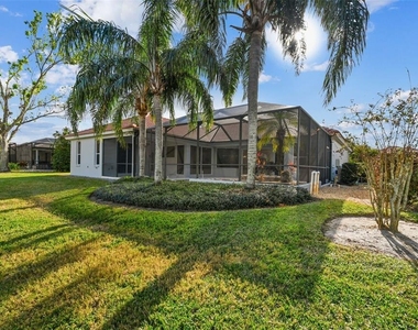 6815 Honeysuckle Trail - Photo Thumbnail 43
