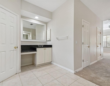 6815 Honeysuckle Trail - Photo Thumbnail 21