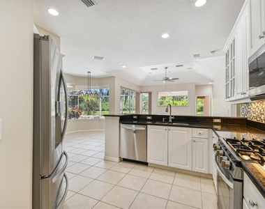 6815 Honeysuckle Trail - Photo Thumbnail 6