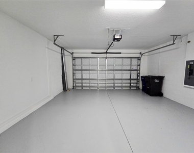 11757 71st Avenue E - Photo Thumbnail 34