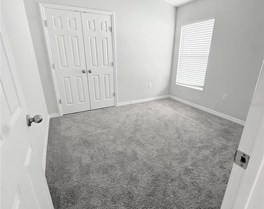 12163 Cattleside Drive - Photo Thumbnail 16