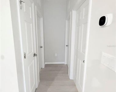 12163 Cattleside Drive - Photo Thumbnail 4