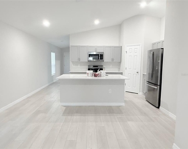 12163 Cattleside Drive - Photo Thumbnail 14