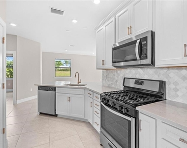 14550 Mossy Pine Court - Photo Thumbnail 3