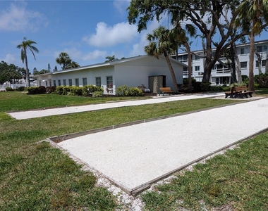 2547 60th Avenue W - Photo Thumbnail 28