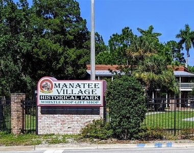 2547 60th Avenue W - Photo Thumbnail 38
