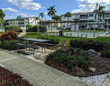 2547 60th Avenue W - Photo Thumbnail 30