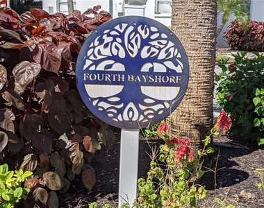 2547 60th Avenue W - Photo Thumbnail 22